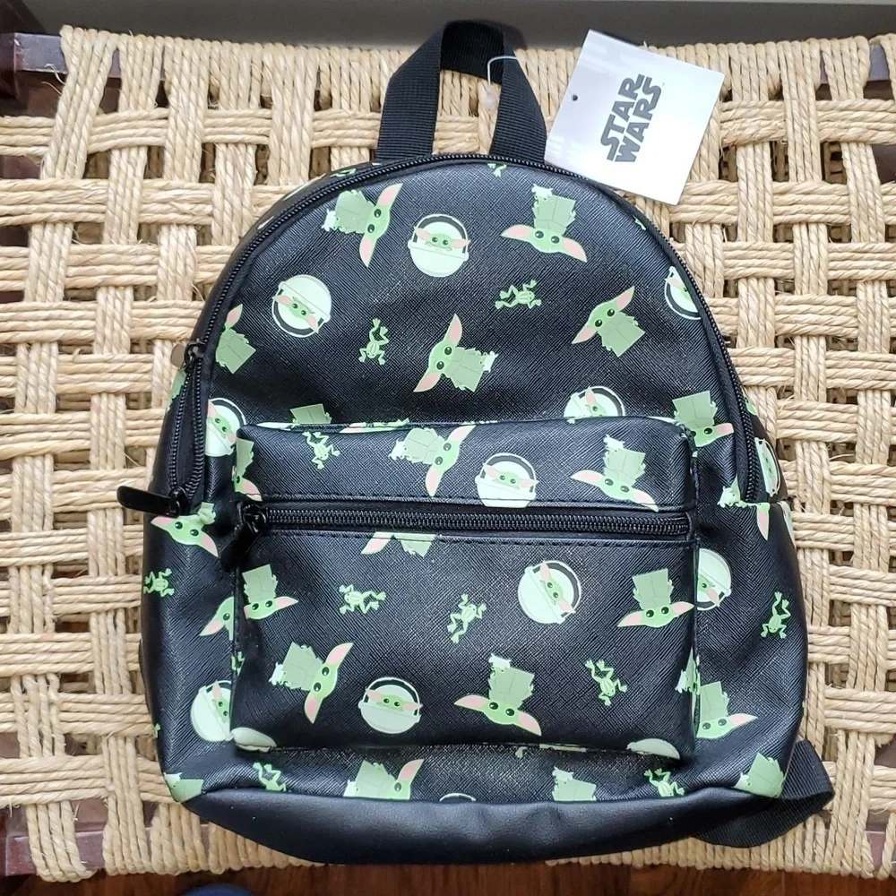 NWT Disney Star Wars Bioworld Mandalorian Backpack